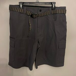 Orvis Men’s Tech Cargo Shorts Size 36 Dark Grey